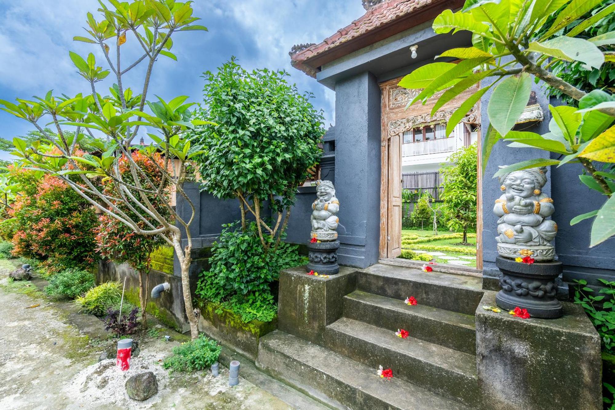 Lumbung Sari Villa Ubud Dış mekan fotoğraf